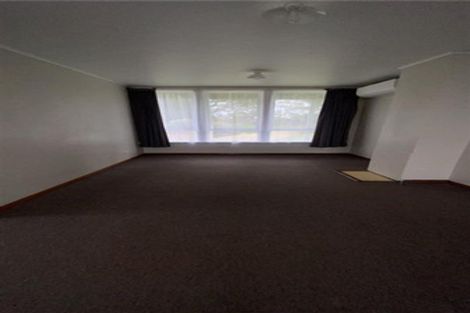 Photo of property in 19 Cook Street, Marfell, New Plymouth, 4310