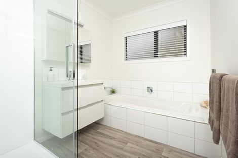 Photo of property in 8 Windermere Drive, Te Awamutu, 3800