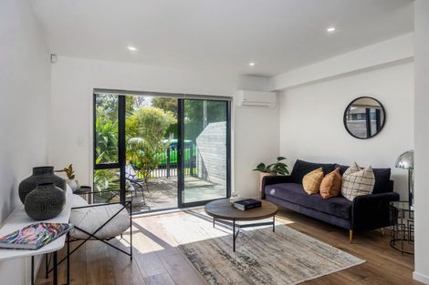 Photo of property in 2c Stokes Avenue, Te Atatu Peninsula, Auckland, 0610