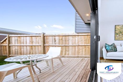 Photo of property in 3/11 Stottholm Road, Titirangi, Auckland, 0604