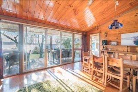 Photo of property in 18 Oregon Drive, Rainbow Point, Taupo, 3330