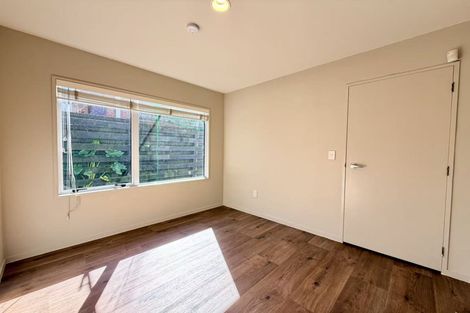 Photo of property in 13a King Richard Place, Browns Bay, Auckland, 0630