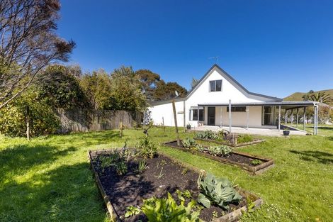 Photo of property in 42 Bush Road, Tuamarina, Blenheim, 7273