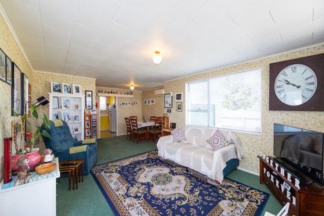 Photo of property in 2/27 Ranfurly Street, Tamatea, Napier, 4112