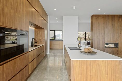 Photo of property in 17 Rauhea Lane, Clifton, Christchurch, 8081