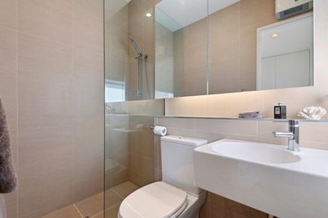 Photo of property in 2/184 Peterborough Street, Christchurch Central, Christchurch, 8013