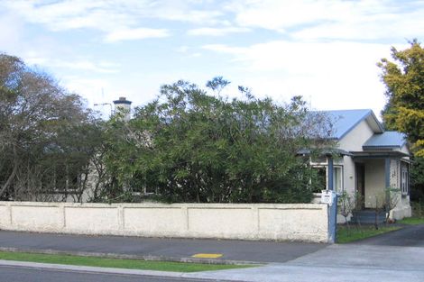 Photo of property in 10 Frederick Street, Terrace End, Palmerston North, 4410
