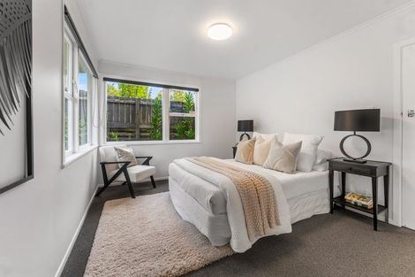 Photo of property in 39 Orion Place, Hillcrest, Auckland, 0627