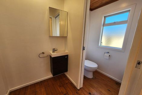 Photo of property in 1223 Papamoa Beach Road, Papamoa Beach, Papamoa, 3118