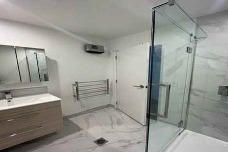 Photo of property in 2/41 Collingwood Street, Waterloo, Lower Hutt, 5011