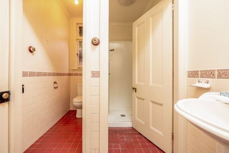 Photo of property in 1 Knighton Road, Hillcrest, Hamilton, 3216