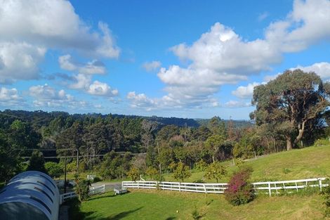 Photo of property in 1194 Scenic Drive North, Swanson, Auckland, 0816