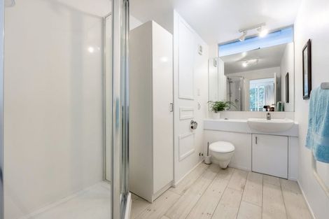 Photo of property in 3/73 Princes Street, Northcote Point, Auckland, 0627