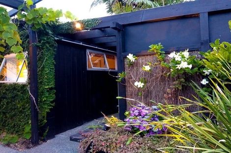 Photo of property in 2/246 Lake Road, Hauraki, Auckland, 0622