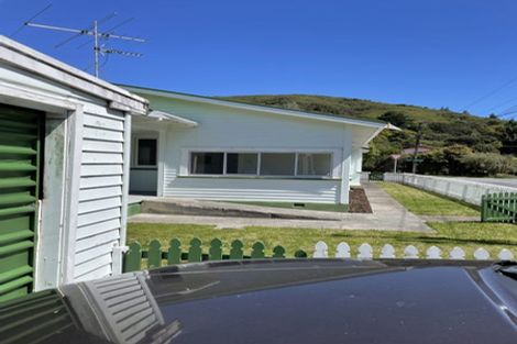Photo of property in 41 Norton Park Avenue, Fairfield, Lower Hutt, 5011