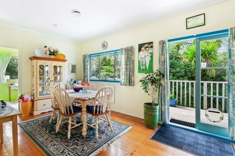 Photo of property in 24 Withers Road, Glen Eden, Auckland, 0602