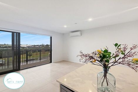 Photo of property in 11/18 Paraone Crescent, Takanini, 2112