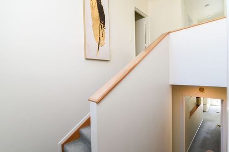 Photo of property in 8 Ribbonwood Close, Normanby, Dunedin, 9010