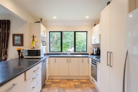 Photo of property in 157 Westchester Drive, Churton Park, Wellington, 6037