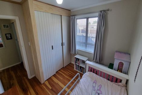 Photo of property in 126 Harlech Street, Mayfair, Hastings, 4122