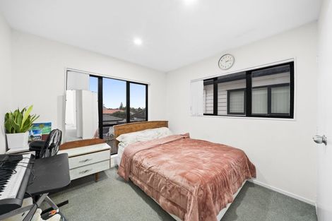 Photo of property in 5e James Road, Manurewa, Auckland, 2102