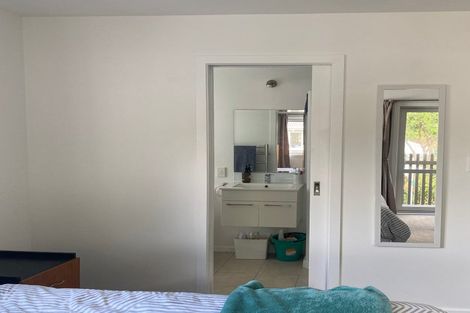 Photo of property in 45 Edinburgh Terrace, Berhampore, Wellington, 6023