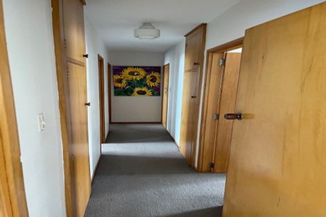 Photo of property in 90 Kaiwara Street, Hoon Hay, Christchurch, 8025