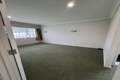 Photo of property in 11 Takanini Road, Takanini, 2112