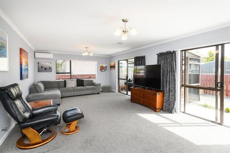 Photo of property in 7b Humphrey Street, Marton, 4710