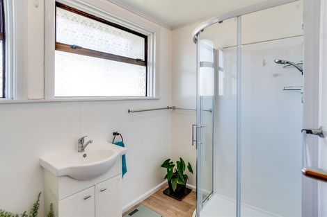 Photo of property in 52 Massey Crescent, Marewa, Napier, 4110