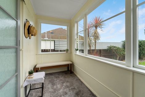 Photo of property in 43 Aotaki Street, Otaki, 5512