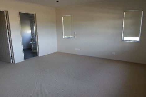 Photo of property in 44 Oakway Drive, Schnapper Rock, Auckland, 0632