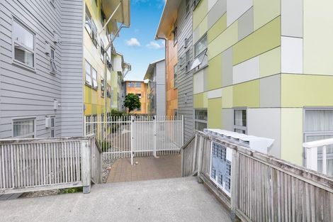 Photo of property in Drummond Street Flats, 28/19 Drummond Street, Mount Cook, Wellington, 6021