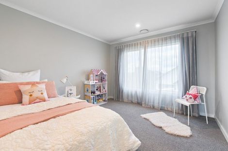 Photo of property in 68 Helen June Avenue, Flagstaff, Hamilton, 3210