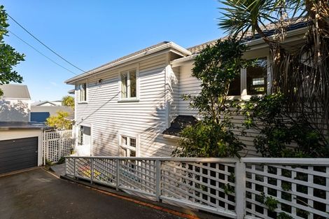 Photo of property in 49 Upper Watt Street, Wadestown, Wellington, 6012