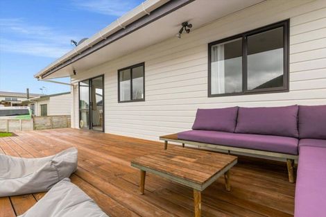 Photo of property in 28 Princess Street, Te Puke, 3119
