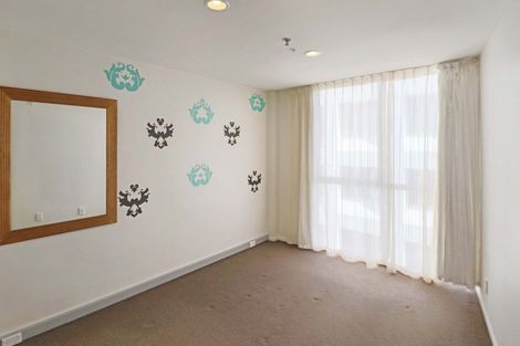 Photo of property in Terrace Heights Apartments, 2/163p The Terrace, Wellington Central, Wellington, 6011