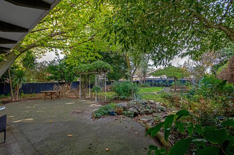 Photo of property in 24 Keeling Street, West End, Palmerston North, 4412
