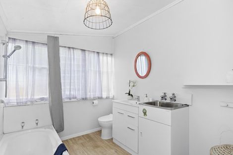 Photo of property in 30 King Street, Te Puke, 3119