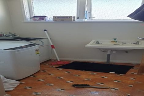 Photo of property in 39 Gloag Street, Waverley, 4510