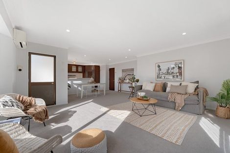 Photo of property in 15b Meadowland Street, Matua, Tauranga, 3110