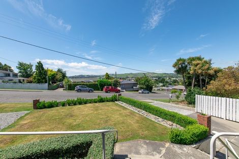 Photo of property in 98 Frank Street, Gore, 9710