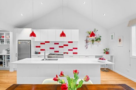 Photo of property in 2 Hulse Avenue, Sandringham, Auckland, 1025