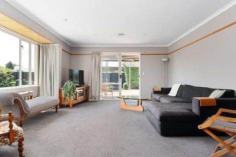 Photo of property in 15 Van Dieman Close, Templeton, Christchurch, 8042
