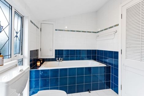 Photo of property in 1/14 Kiteroa Terrace, Rothesay Bay, Auckland, 0630