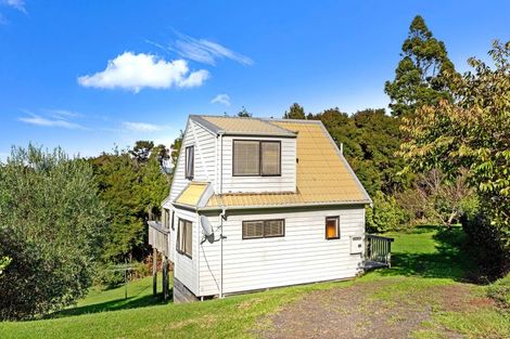 Photo of property in 15 Rabbit Way, Whitianga, 3510