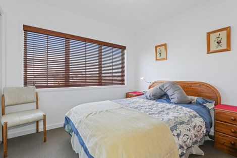 Photo of property in 49 Chateau Crescent, Rangatira Park, Taupo, 3330