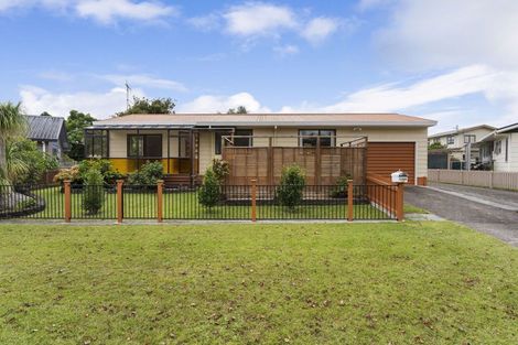 Photo of property in 110a Waverley Place, Whangamata, 3620