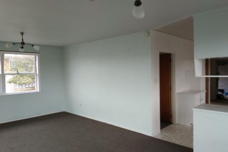 Photo of property in 3/1570 Dominion Extension, Mount Roskill, Auckland, 1041