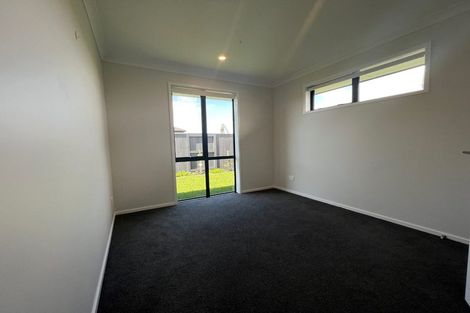 Photo of property in 30 Kaiora Drive, Papamoa Beach, Papamoa, 3118
